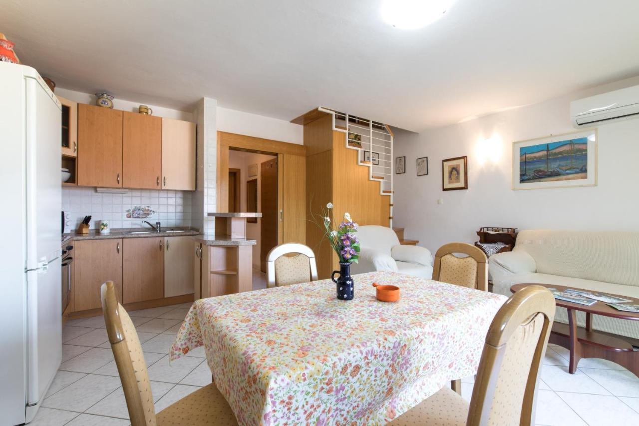 Apartment Glorija With Balcony Baška Exterior foto